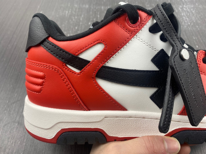 OFW SNEAKER