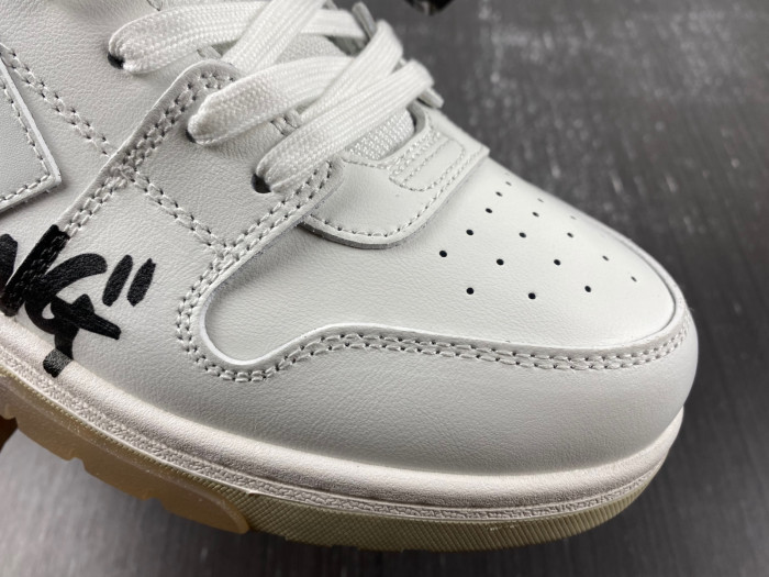 OFW SNEAKER
