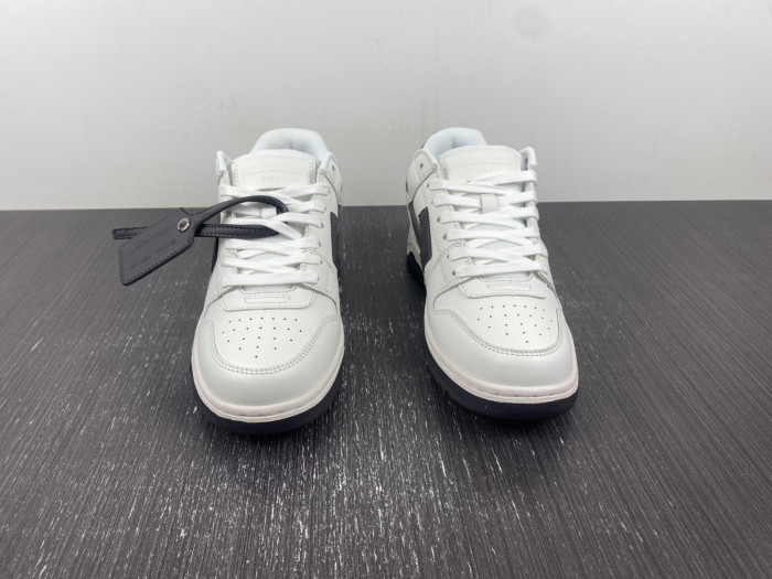 OFW SNEAKER