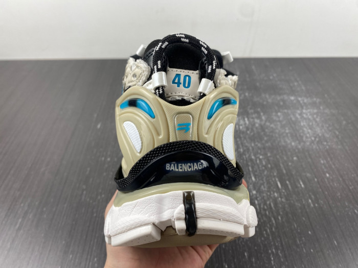 BLCG PHANTOM SNEAKER 677403 W2RB6 2028