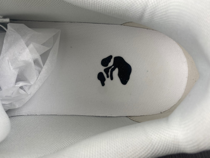 OFW SNEAKER