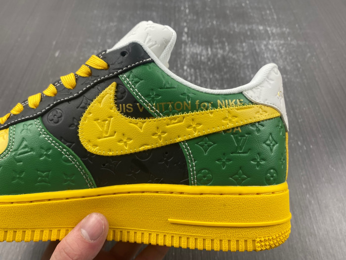 Nike Air Force 1