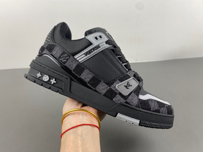 Lou1su1tt Skate Sneaker