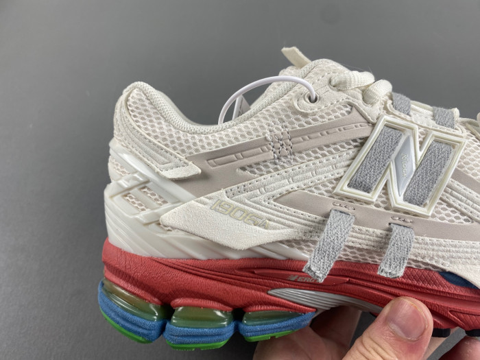 N3W BLANCE 1906A Sea Salt Astro Dust M1906AB