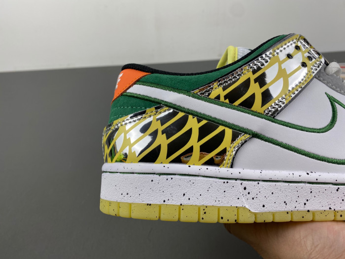 Nike Dunk Low What The Duck Away University Of Oregon Pe Hv1454-100