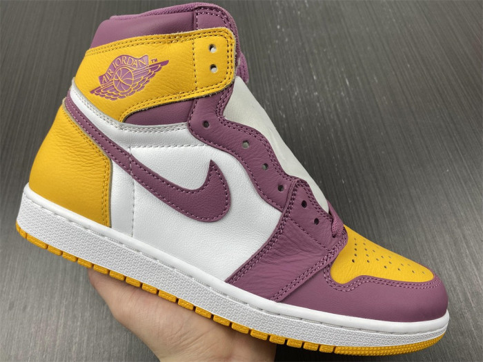 AIR Jordan 1 Retro High OG Brotherhood 555088-706