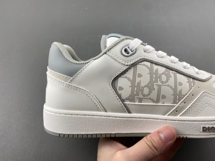 D10R B27 Sneaker