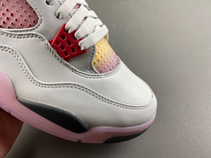 Air Jordan 4 Retro Comic JA1135-100