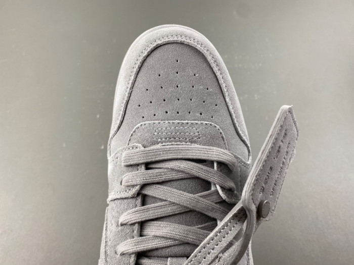 OFW SNEAKER