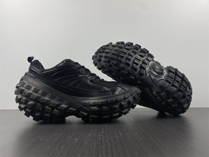 BLCG DEFENDER RUBBER PLATFORM SNEAKERS 685611 W2RA6 1000