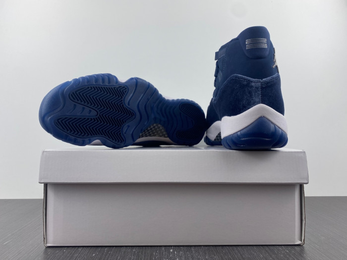 AIR Jordan 11 Retro Midnight Navy AR0715-441
