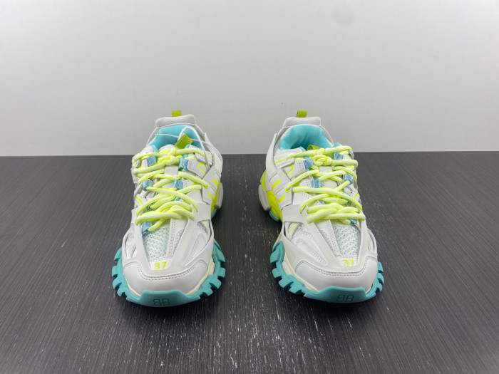 BLCG Track Trainer 542436 W3AC6 9704