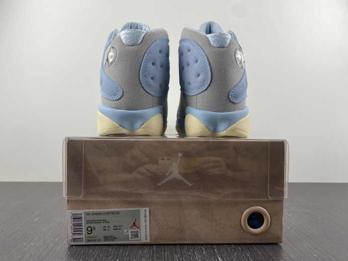 Air Jordan 13 SOLEFLY DX5763-100