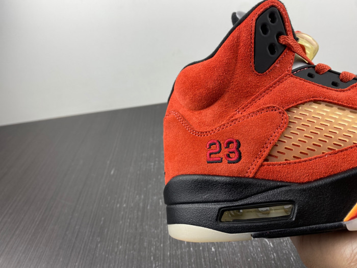 Air Jordan 5 Retro Dunk on Mars DD9336-800