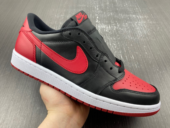 Air Jordan 1 Retro Low Bred (2015) 705329-001