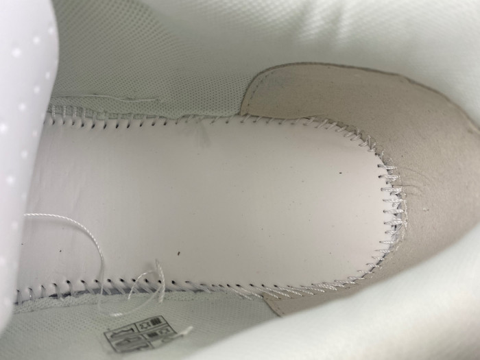 OFW SNEAKER
