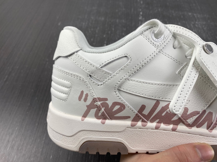 OFW SNEAKER