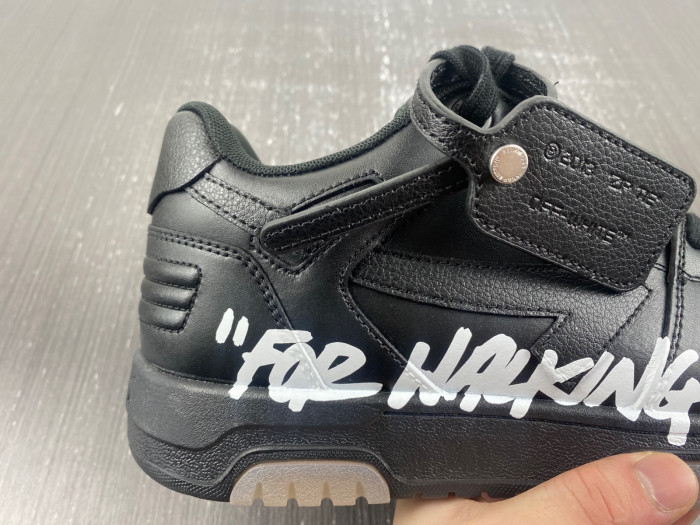 OFW SNEAKER