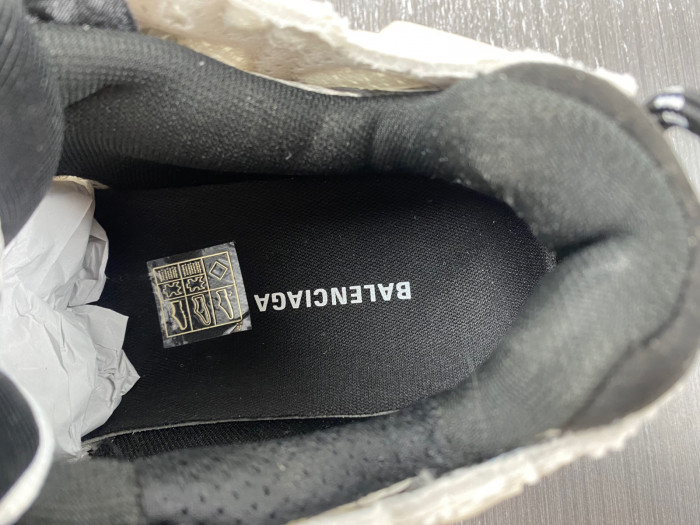 BLCG PHANTOM SNEAKER 677403 W2RB6 2028