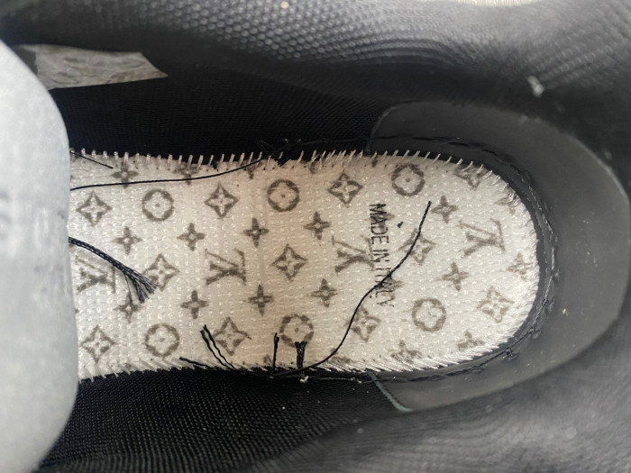 D00G7 Lou1su1tt SNEAKER LOW
