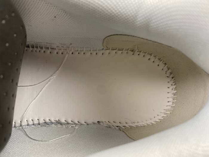 OFW SNEAKER