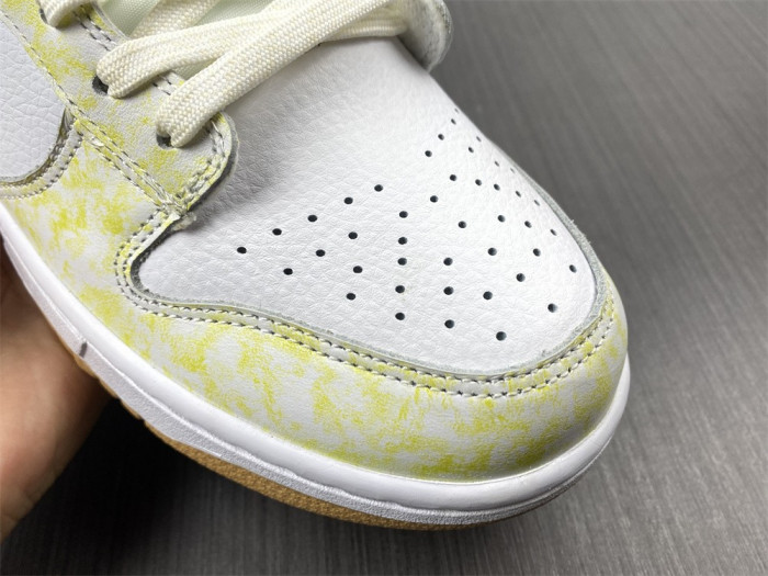 Nike Dunk Low Yellow Strike DM9467-700