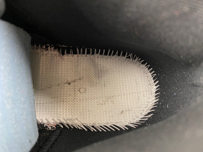 Air Jordan 12 Retro Flu Game (2025) 153265-002