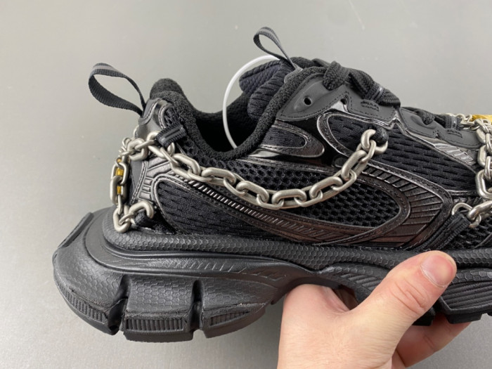 BLCG 3XL SNEAKER 825622 W3XPL 1882