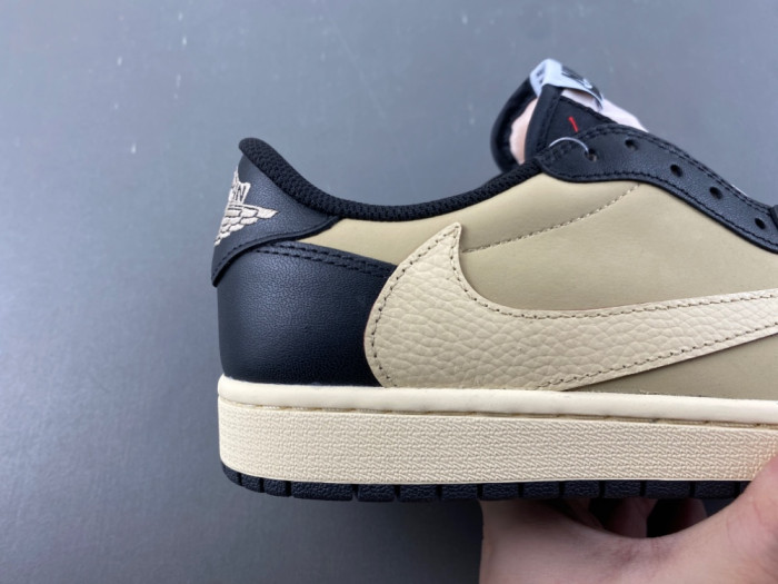 Travis Scott x Air Jordan 1 Retro Low OG Pale Vanilla DM7866-201