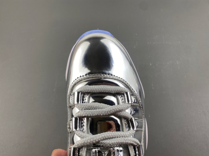 Air Jordan 11