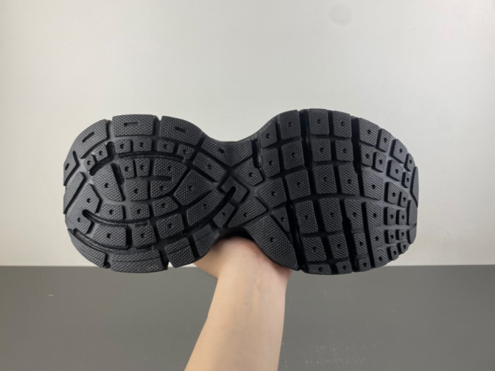 BLCG 3XL SNEAKER 734734 W3XCN 1000