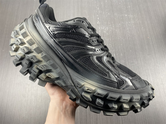 BLCG DEFENDER RUBBER PLATFORM SNEAKERS 685611 W2RA6 1000