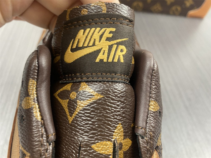 AIR JORDAN 1 OFW Low Top (WITH CASE)