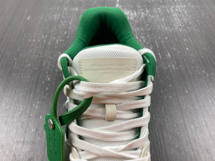 OFW SNEAKER