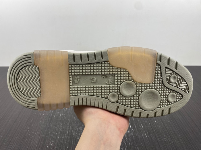 OFW SNEAKER