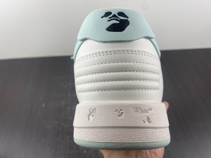 OFW SNEAKER
