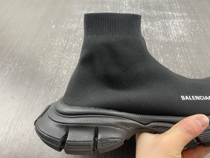 BLCG Speed Sneaker 758483 W2DG1 1010