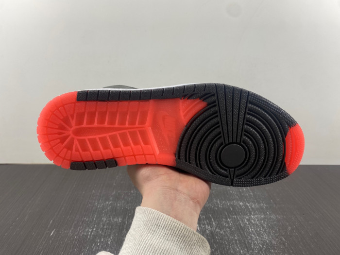 Air Jordan 1 Retro High Element Gore-Tex Black Infrared DB2889-002