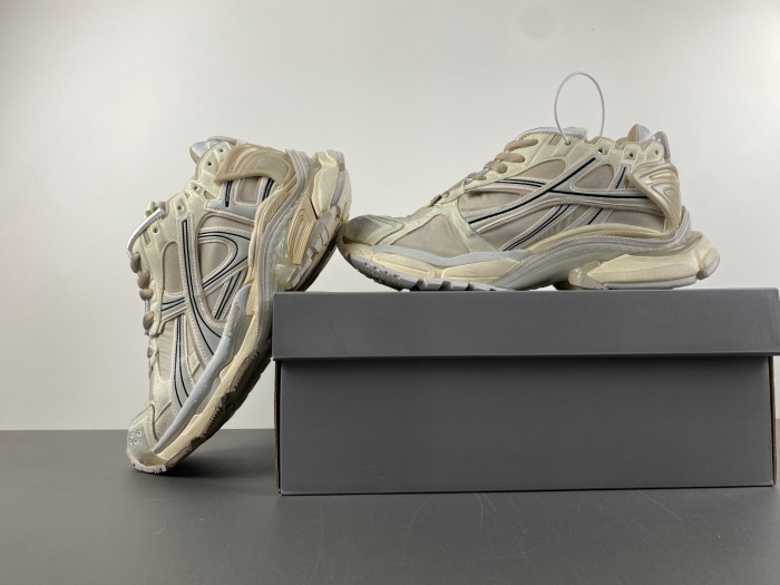 BLCG PHANTOM SNEAKER 772774-W3RNY-1205