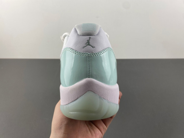 Air Jordan 11 Retro Low Igloo (Women