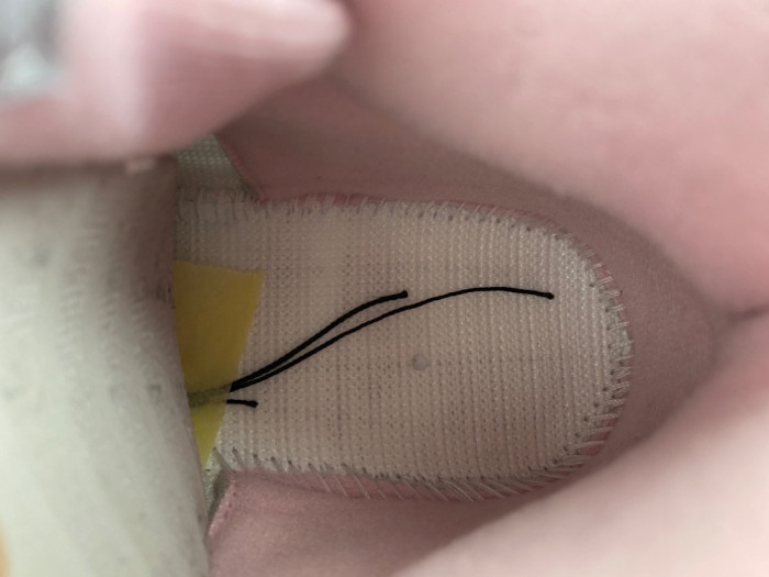 Air Jordan 5 Retro OG Medium Soft Pink HQ7980-102