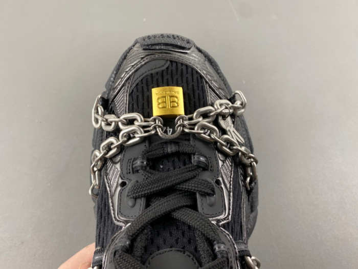 BLCG 3XL SNEAKER 825622 W3XPL 1882