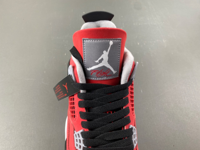 Air Jordan 4 Retro Toro Bravo (2026) FQ8138-600