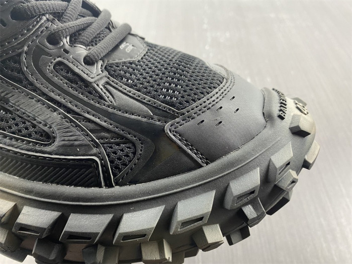 BLCG DEFENDER RUBBER PLATFORM SNEAKERS 685611 W2RA6 1000