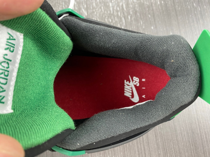 Nike SB x Air Jordan 4 Black and Green DR5415-030