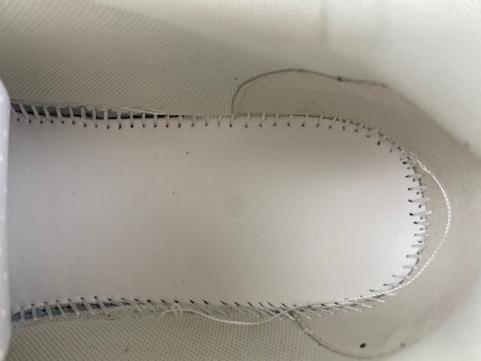 OFW SNEAKER