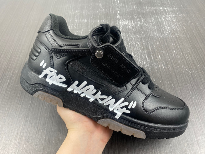 OFW SNEAKER
