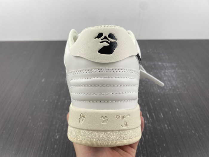 OFW SNEAKER
