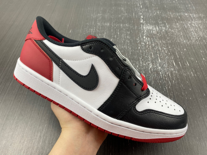 Air Jordan 1 Low OG "Black Toe" CZ0790-106