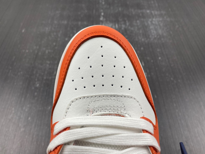 OFW SNEAKER